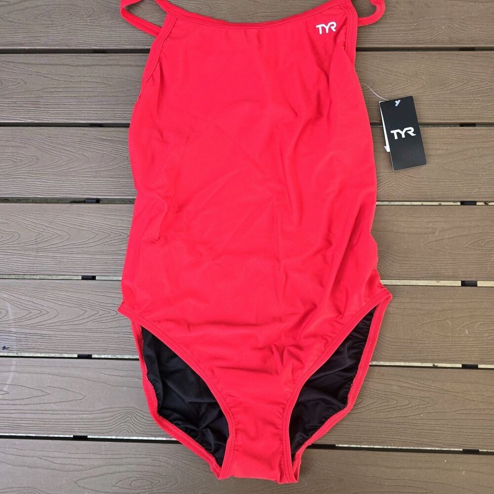TYR Tyreeco Nylon Women's Solid Red Diamondfit One Piece Swimsuit Sz 42 New